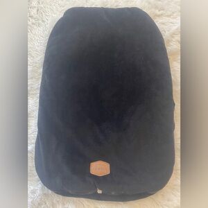 JJ Cole Bundle me car seat cover‎ black with sherpa lining warm